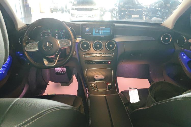 Used Mercedes-Benz C-Class 2021 C 260 L Sport Edition Center Console