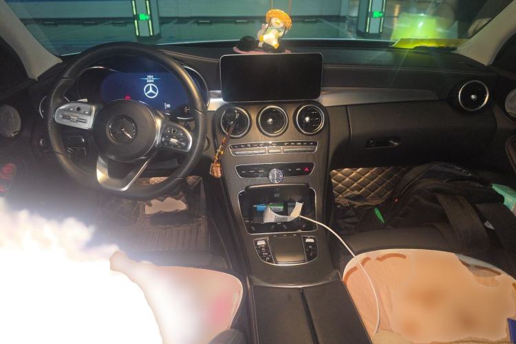 Used Mercedes-Benz C-Class 2021 C 260 L Sport Edition Star Collection Center Console