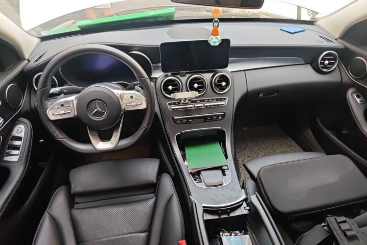 Used Mercedes-Benz C-Class 2021 C 260 L Sport Edition Center Console