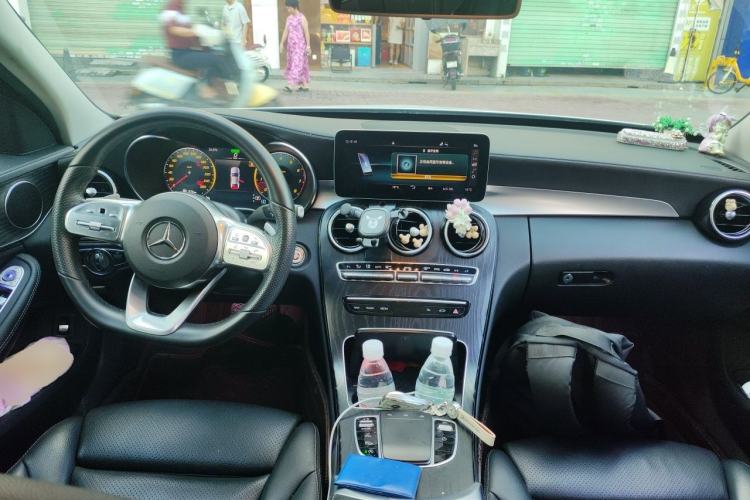 Used Mercedes-Benz C-Class 2021 C 260 L Sport Edition Center Console