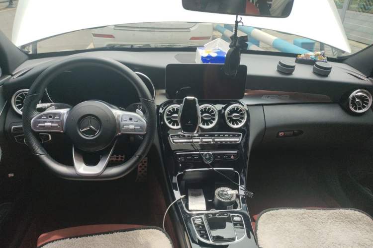 Used Mercedes-Benz C-Class 2021 C 260 Star Edition Center Console