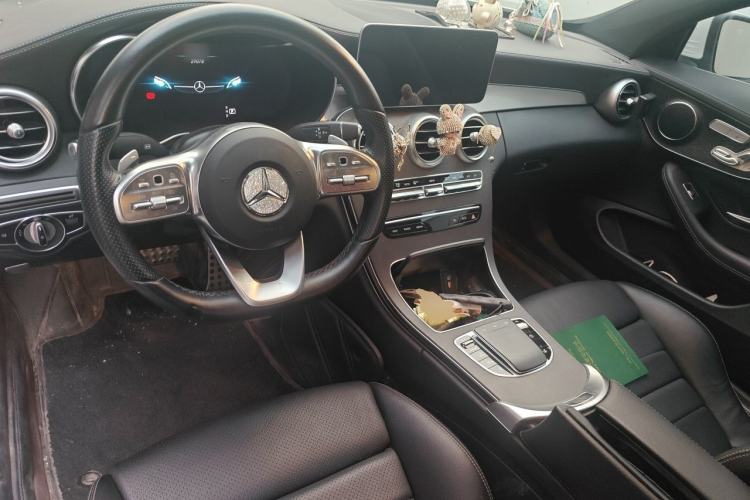 Used Mercedes-Benz C-Class 2021 C 260 Coupe Center Console