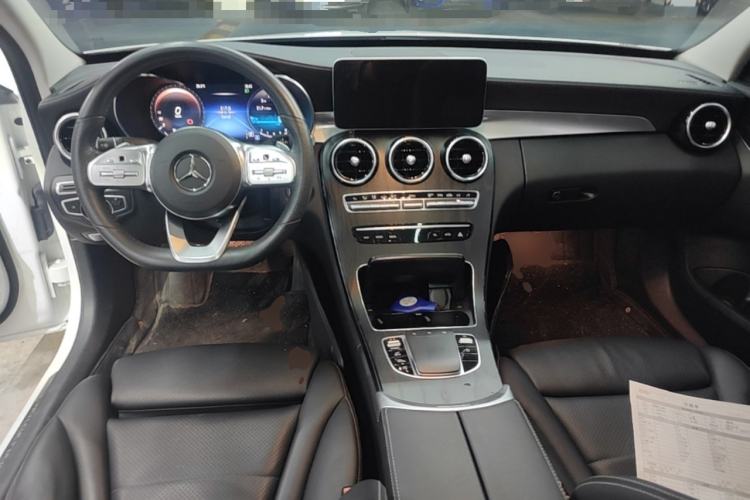 Used Mercedes-Benz C-Class 2021 C 200 L Fashion Edition Sport Version Center Console