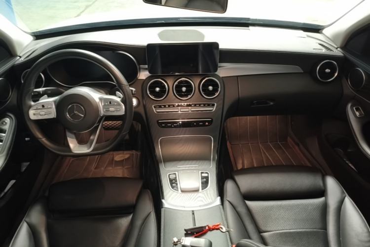 Used Mercedes-Benz C-Class 2021 C 200 L Fashion Edition Sport Version Center Console