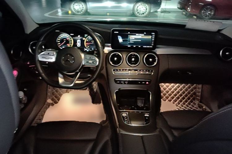Used Mercedes-Benz C-Class 2021 C 200 L Fashion Edition Sport Version Center Console