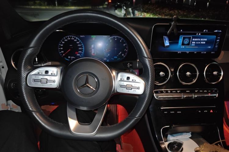 Used Mercedes-Benz C-Class 2021 C 260 L Sport Edition Star Collection Center Console