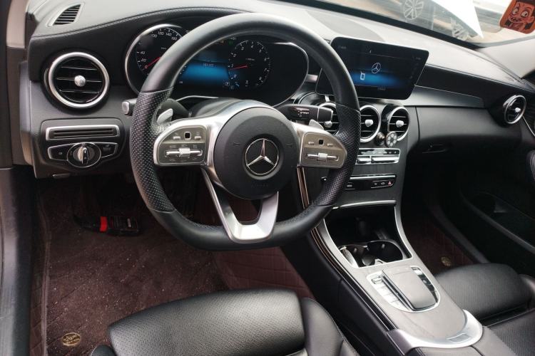 Used Mercedes-Benz C-Class 2021 C 200 L Fashion Edition Sport Version Center Console