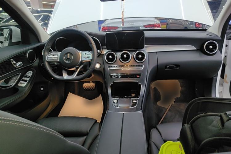 Used Mercedes-Benz C-Class 2021 C 200 L Fashion Edition Sport Version Center Console