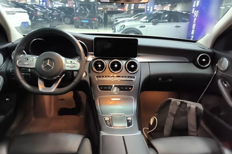 Used Mercedes-Benz C-Class 2021 C 260 L Sport Edition Star Collection Center Console