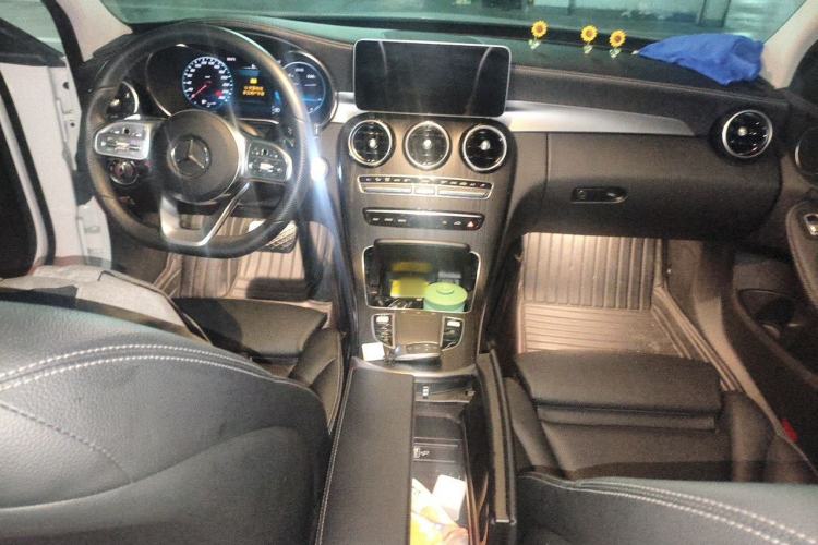 Used Mercedes-Benz C-Class 2021 C 200 L Fashion Edition Sport Version Center Console