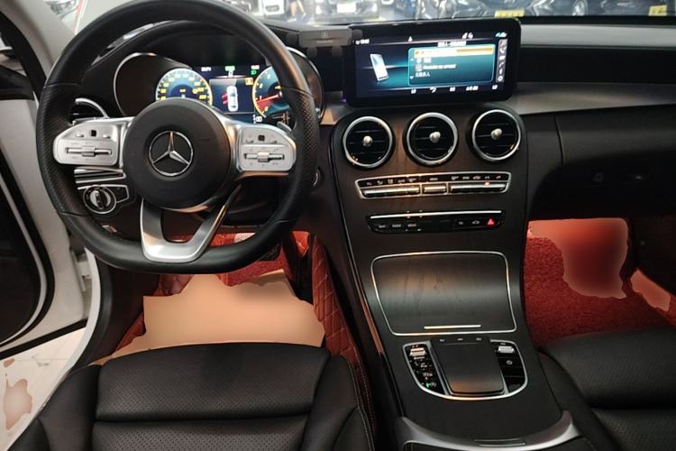 Used Mercedes-Benz C-Class 2021 C 260 L Sport Edition Center Console