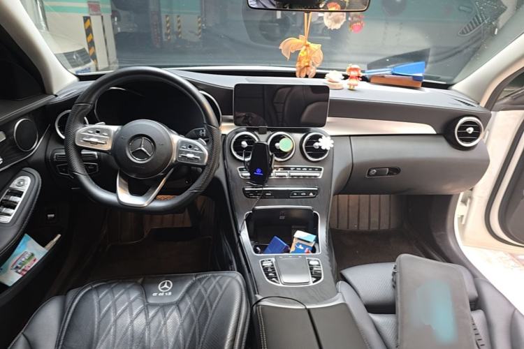 Used Mercedes-Benz C-Class 2021 C 260 L Sport Edition Center Console