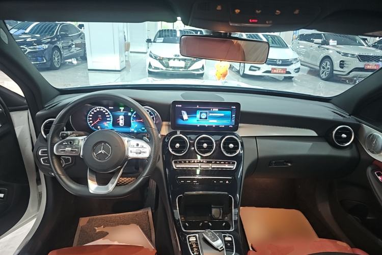 Used Mercedes-Benz C-Class 2021 C 260 Star Edition Center Console