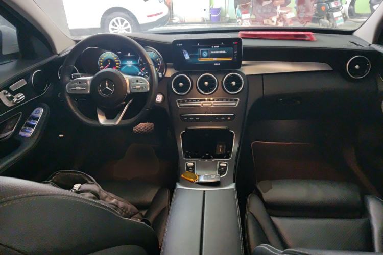 Used Mercedes-Benz C-Class 2021 C 260 L Sport Edition Center Console