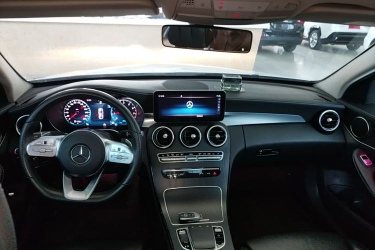 Used Mercedes-Benz C-Class 2021 C 260 L Sport Edition Center Console