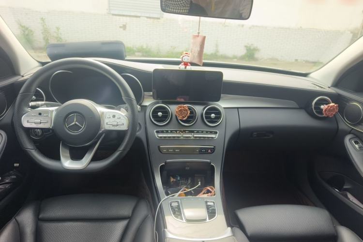Used Mercedes-Benz C-Class 2021 C 260 L Sport Edition Center Console