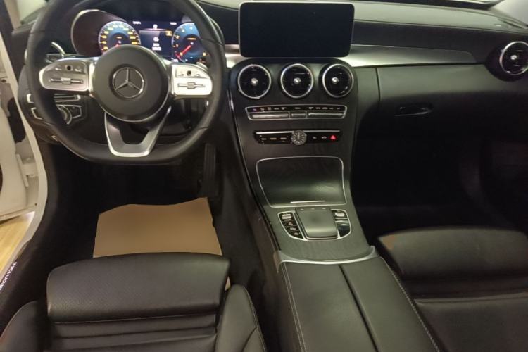 Used Mercedes-Benz C-Class 2021 C 260 L Sport Edition Center Console