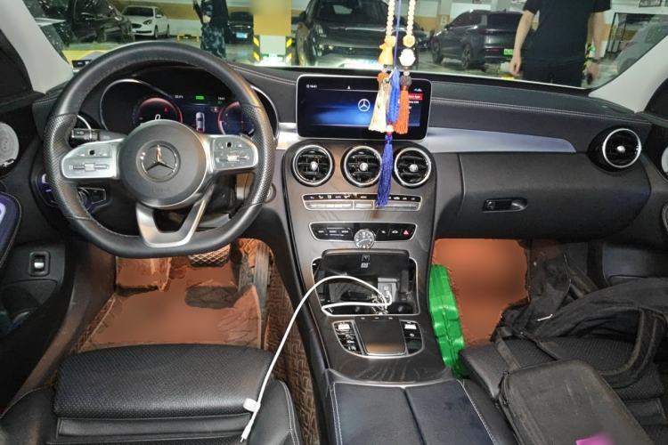 Used Mercedes-Benz C-Class 2021 C 260 L Sport Edition Star Collection Center Console