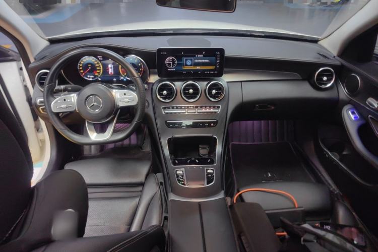 Used Mercedes-Benz C-Class 2021 C 200 L Fashion Edition Sport Version Center Console