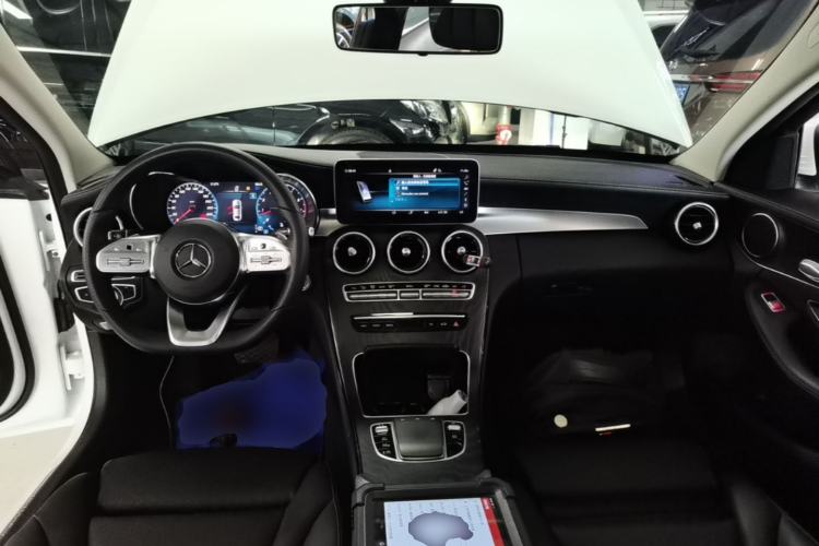 Used Mercedes-Benz C-Class 2021 C 200 L Fashion Edition Sport Version Center Console