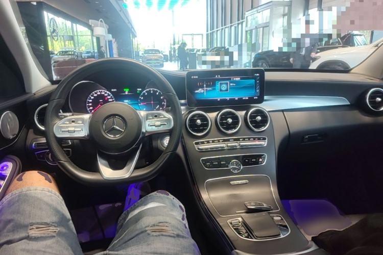 Used Mercedes-Benz C-Class 2021 C 260 L Sport Edition Star Collection Center Console