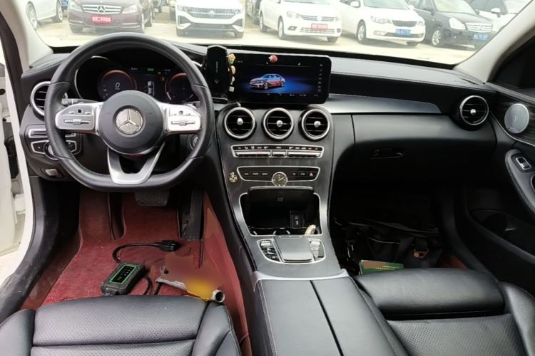 Used Mercedes-Benz C-Class 2021 C 260 L Sport Edition Star Collection Center Console