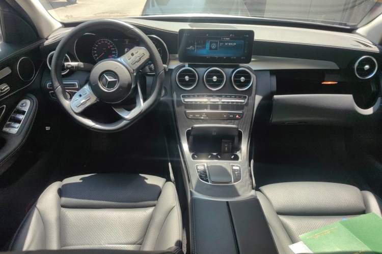 Used Mercedes-Benz C-Class 2021 C 260 L Sport Edition Center Console