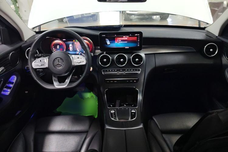 Used Mercedes-Benz C-Class 2021 C 200 L Fashion Edition Sport Version Center Console