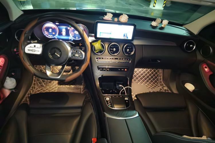 Used Mercedes-Benz C-Class 2021 C 200 L Fashion Edition Sport Version Center Console