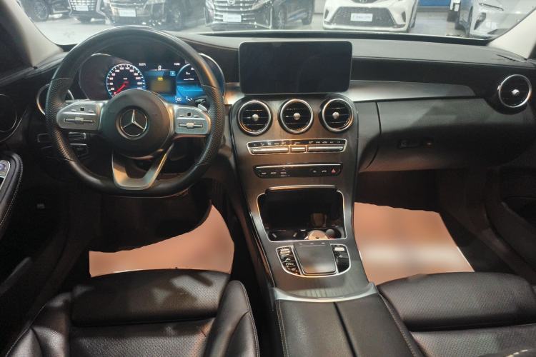 Used Mercedes-Benz C-Class 2021 C 200 L Fashion Edition Sport Version Center Console