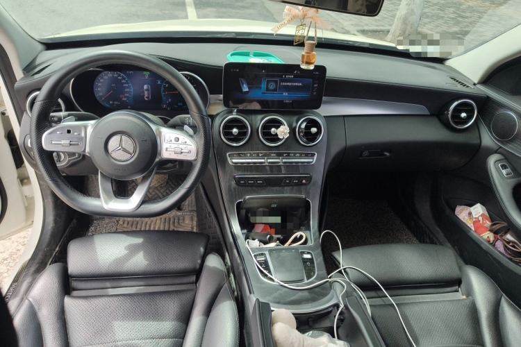 Used Mercedes-Benz C-Class 2021 C 260 L Sport Edition Center Console