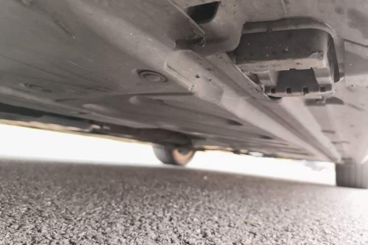 Used Mercedes-Benz C-Class 2021 C 200 L Fashion Model Chassis Front Left