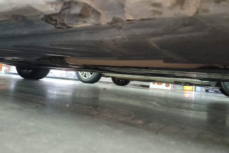 Used Mercedes-Benz C-Class 2021 C 260 L Sport Edition Star Collection Chassis Front Right