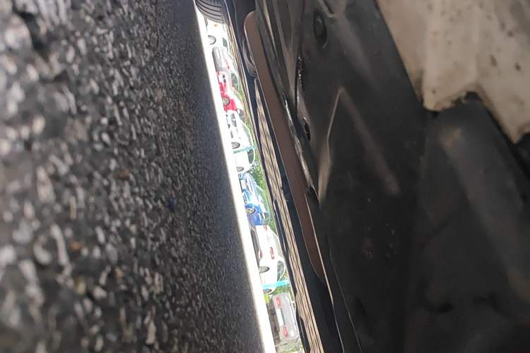 Used Mercedes-Benz C-Class 2021 C 200 L Fashion Edition Sport Version Chassis Front Right