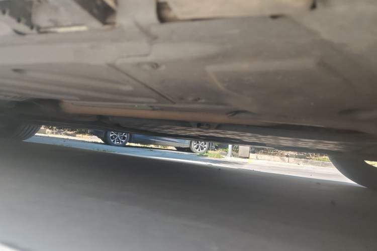 Used Mercedes-Benz C-Class 2021 C 260 L Sport Edition Star Collection Chassis Front Right