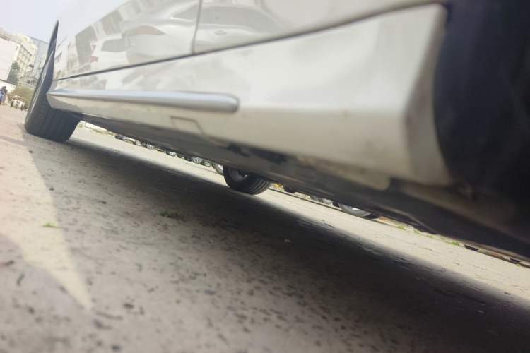 Used Mercedes-Benz C-Class 2021 C 260 L Sport Edition Chassis Front Right