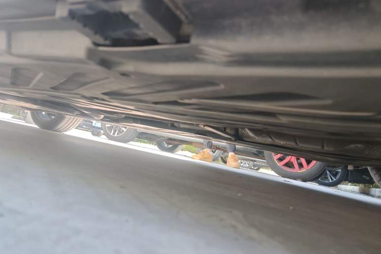 Used Mercedes-Benz C-Class 2021 C 260 L Sport Edition Star Collection Chassis Rear Left