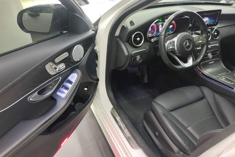 Used Mercedes-Benz C-Class 2021 C 260 L Sport Edition Star Collection Driver Seat