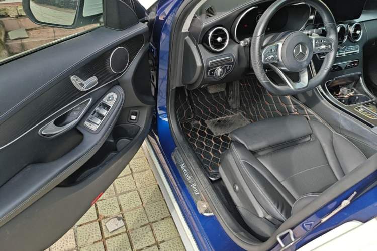 Used Mercedes-Benz C-Class 2021 C 200 L Fashion Edition Sport Version Driver Seat