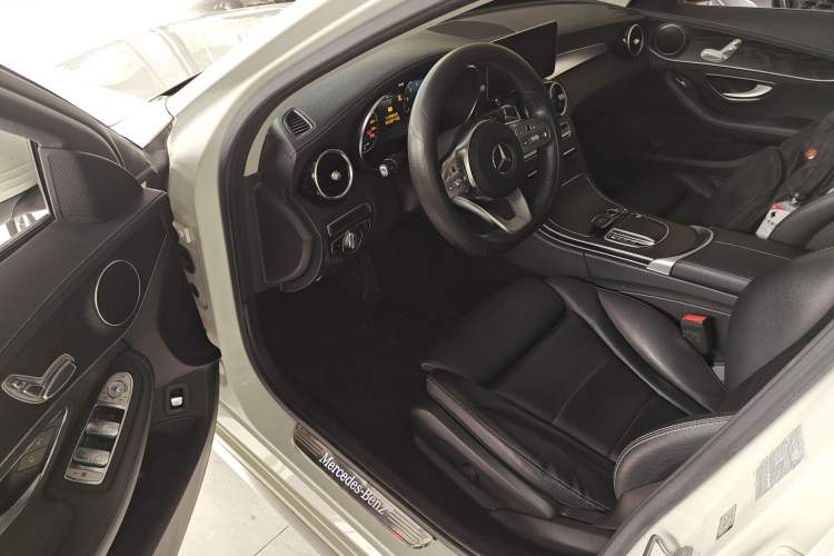 Used Mercedes-Benz C-Class 2021 C 200 L Fashion Edition Sport Version Driver Seat