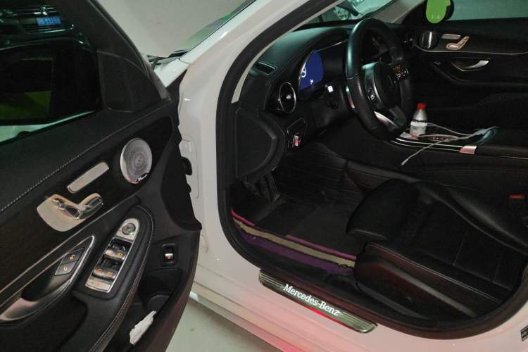 Used Mercedes-Benz C-Class 2021 C 260 L Sport Edition Star Collection Driver Seat
