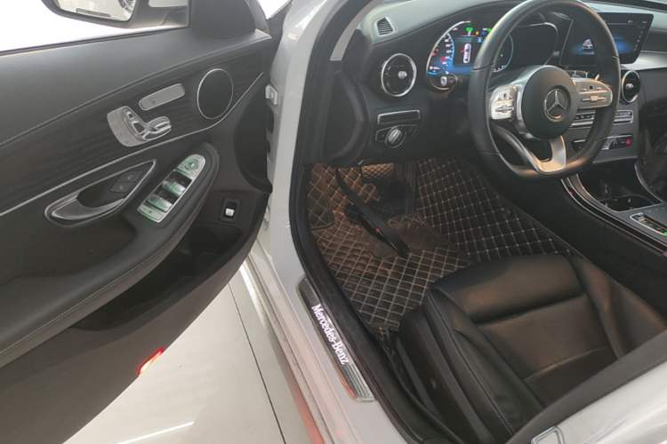 Used Mercedes-Benz C-Class 2021 C 260 L Sport Edition Driver Seat