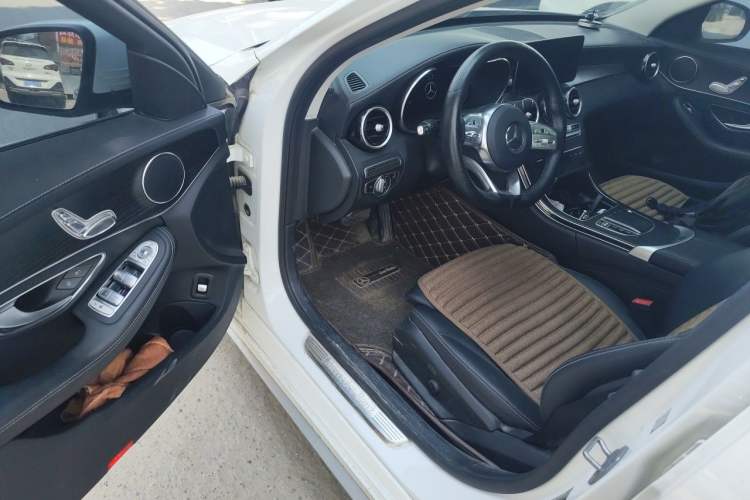 Used Mercedes-Benz C-Class 2021 C 200 L Fashion Edition Sport Version Driver Seat