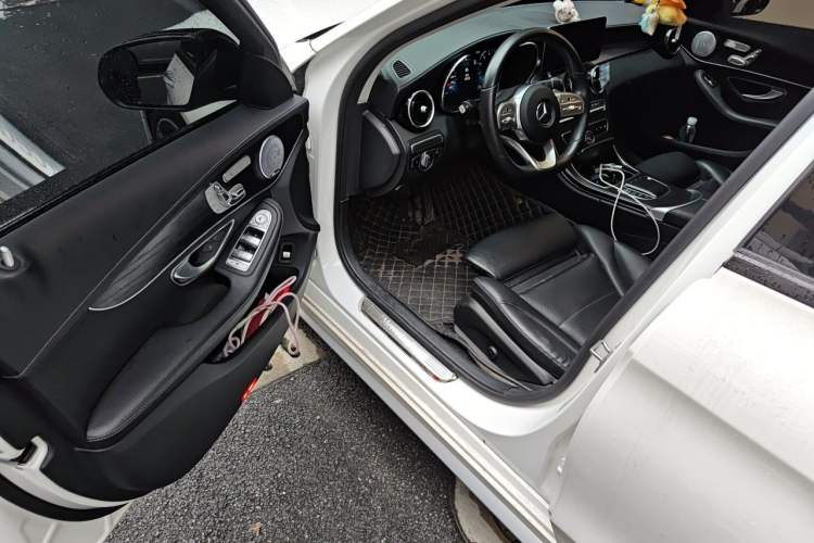 Used Mercedes-Benz C-Class 2021 C 260 L Sport Edition Star Collection Driver Seat