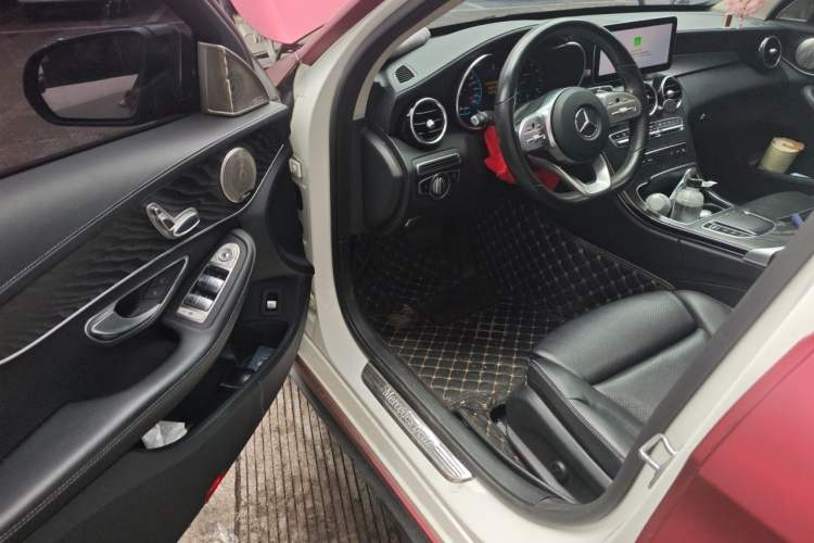 Used Mercedes-Benz C-Class 2021 C 200 L Fashion Edition Sport Version Driver Seat