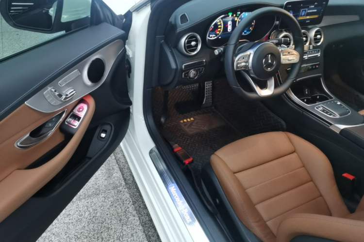 Used Mercedes-Benz C-Class 2021 C 260 Coupe Driver Seat