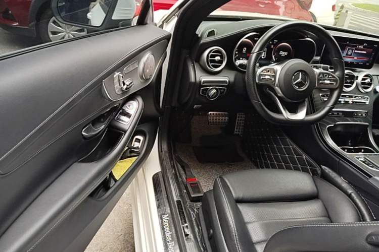 Used Mercedes-Benz C-Class 2021 C 260 Coupe Driver Seat