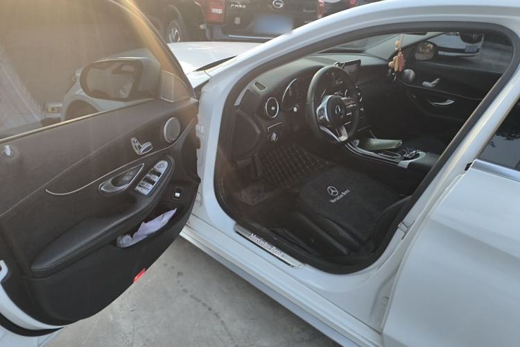 Used Mercedes-Benz C-Class 2021 C 200 L Fashion Edition Sport Version Driver Seat