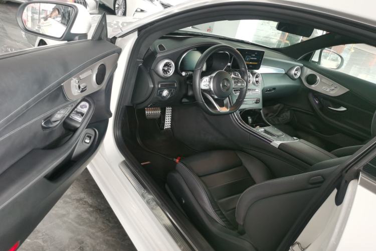 Used Mercedes-Benz C-Class 2021 C 260 Coupe Driver Seat