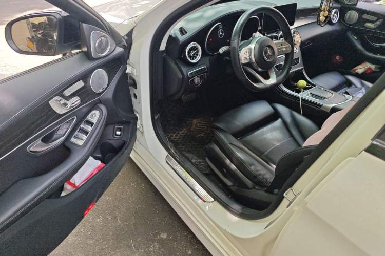 Used Mercedes-Benz C-Class 2021 C 260 L Sport Edition Star Collection Driver Seat